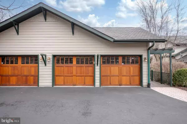 Hellertown, PA 18055,3483 COBBLE CREEK CT