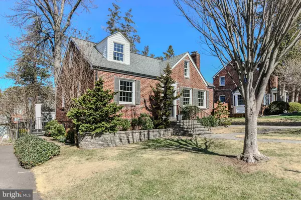 Arlington, VA 22207,5021 25TH ST N