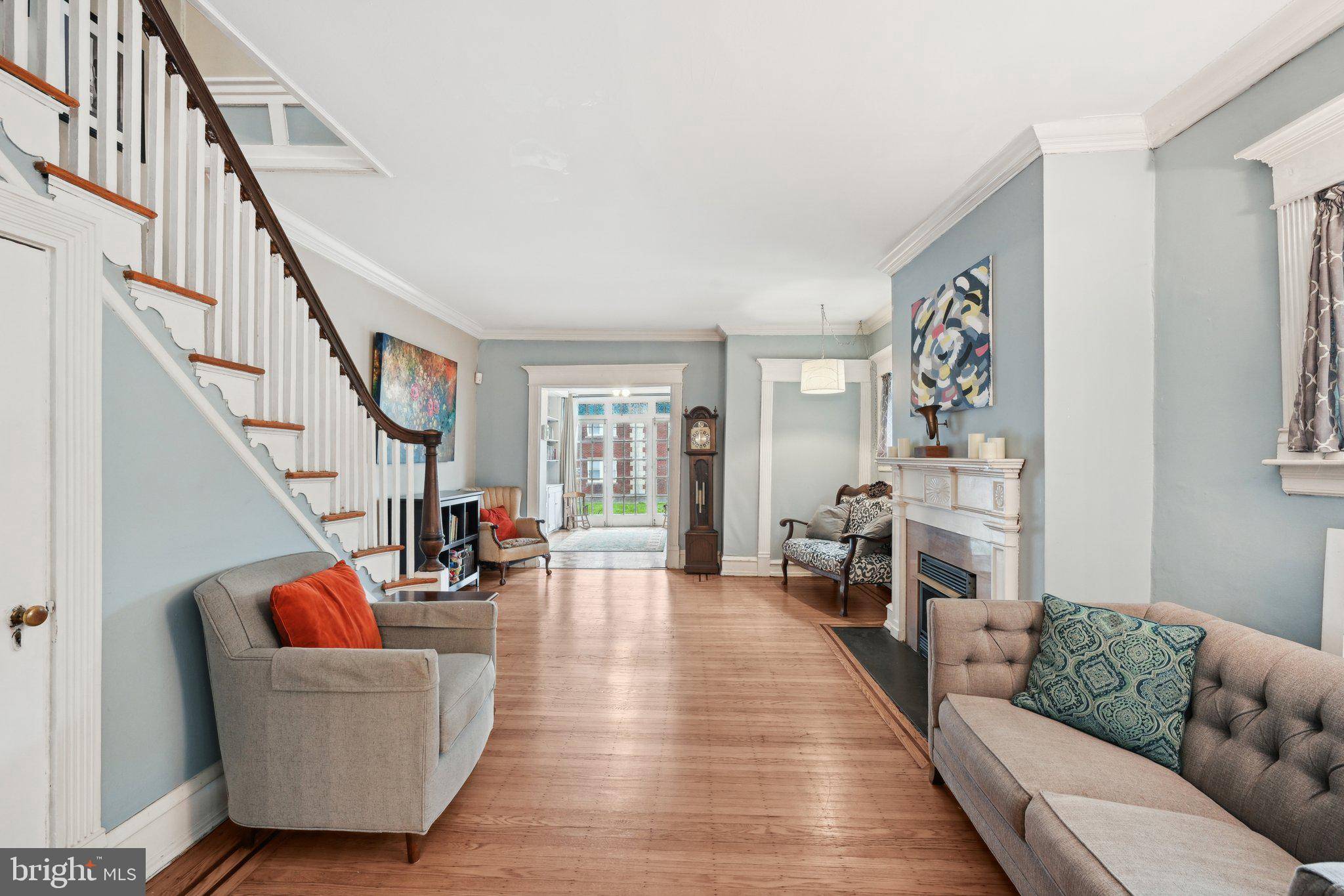 Philadelphia, PA 19143,4957 PINE ST