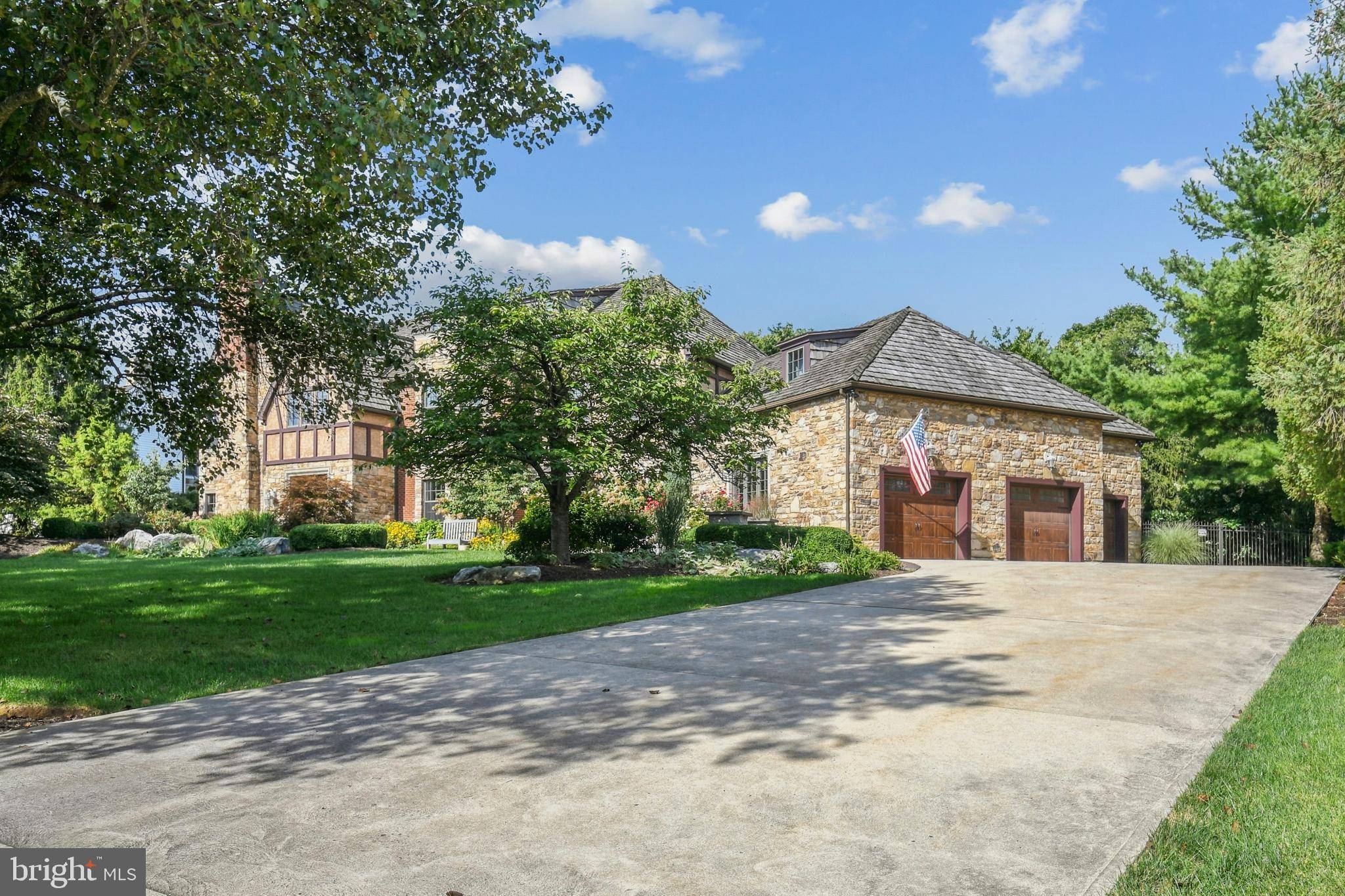 Allentown, PA 18103,3060 FAIRFIELD DR