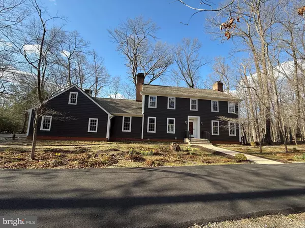 Gaithersburg, MD 20882,8205 BONDAGE DR