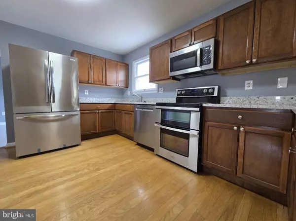 Glen Burnie, MD 21061,115 FOXWELL BEND RD