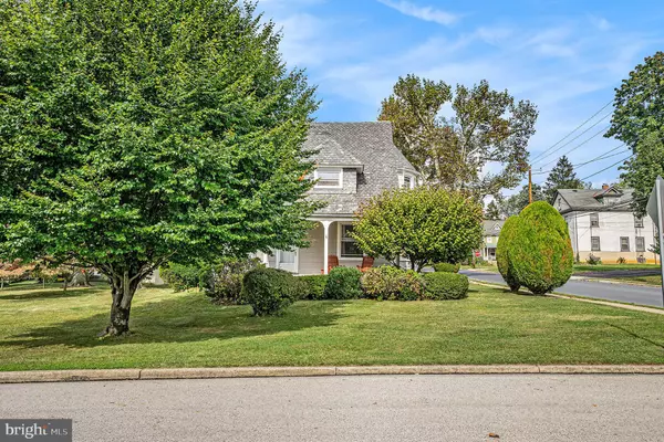 Oreland, PA 19075,1640 WALNUT AVE
