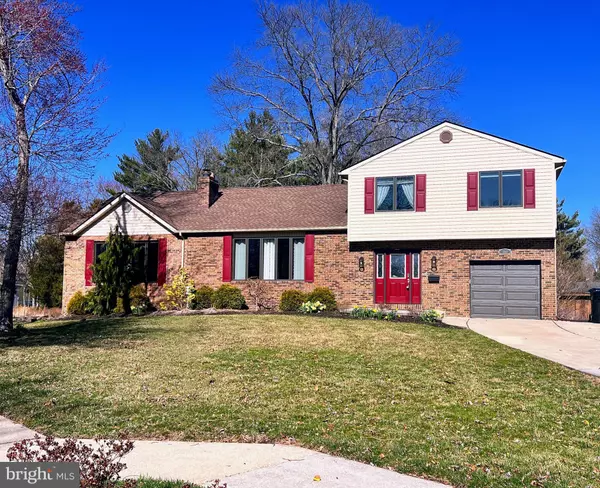 300 POPLAR AVE,  Pitman,  NJ 08071