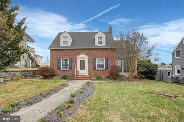 Waynesboro, PA 17268,204 N GRANT ST