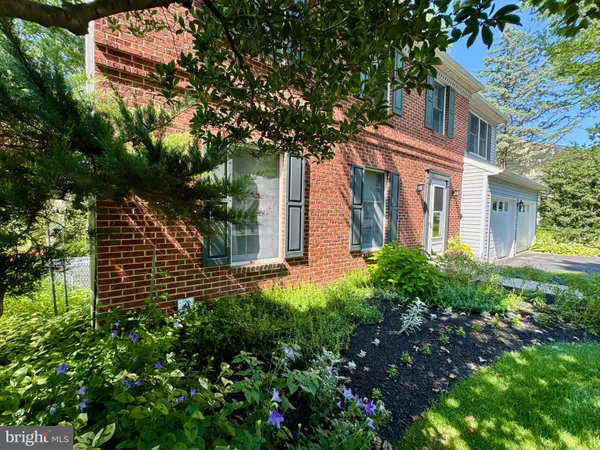 York, PA 17402,4135 CAMBERLAY DR