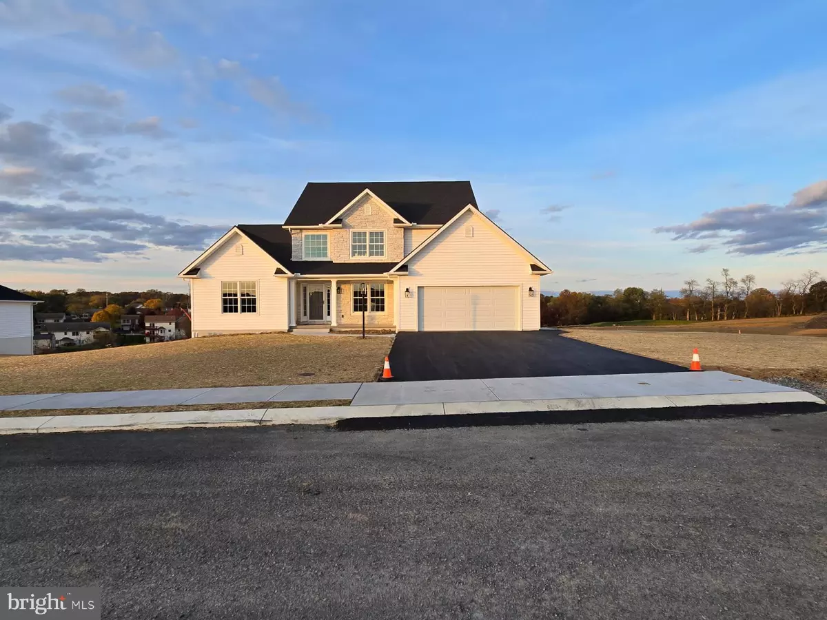 Lebanon, PA 17046,2013 ROLLING MEADOW RD