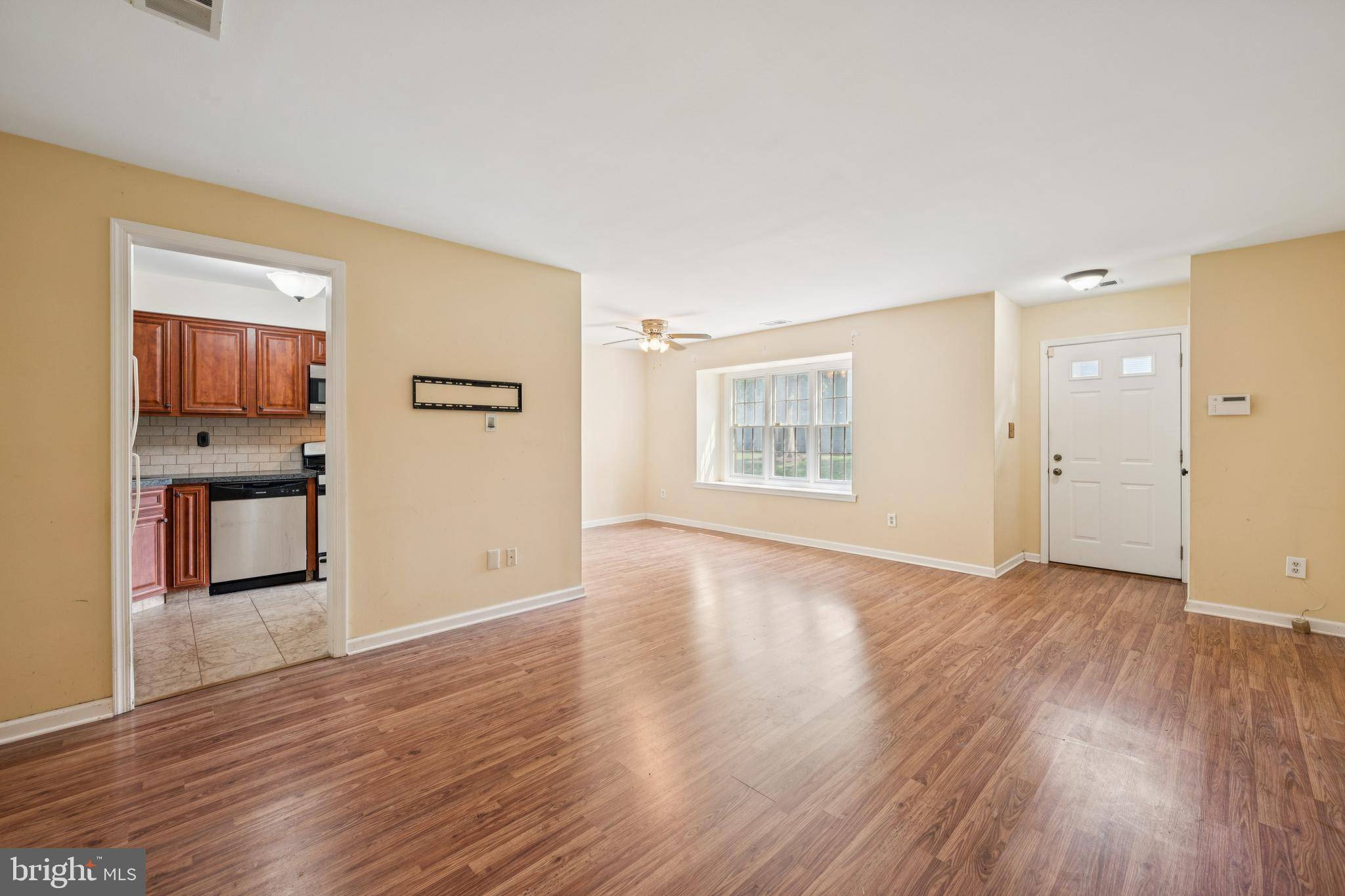 Robbinsville, NJ 08691,215 WYNDHAM PL