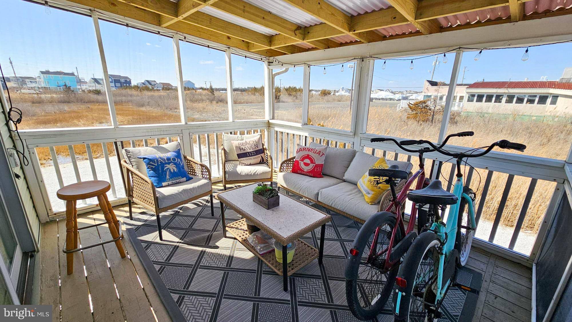 Tuckerton, NJ 08087,1022 S GREEN ST