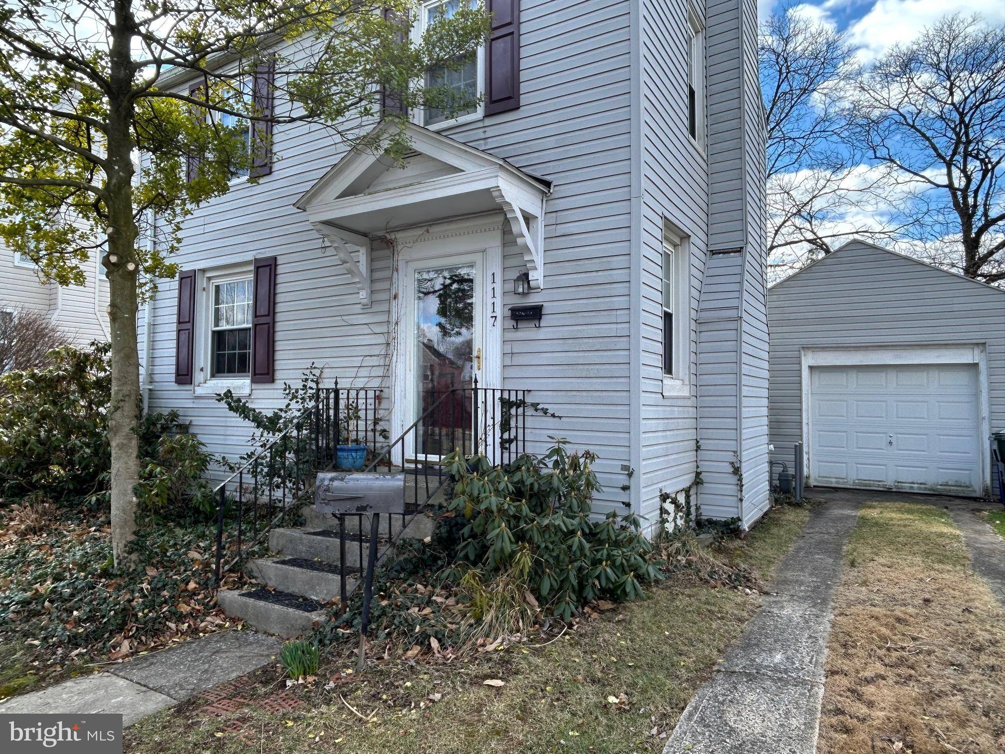 1117 BEECHWOOD DR, Hagerstown, MD 21742