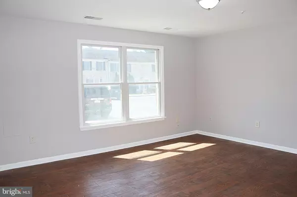 Hagerstown, MD 21740,303 EAST RIDGE DR