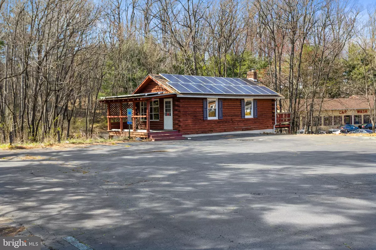 Bordentown, NJ 08505,1060 ROUTE 206 #2
