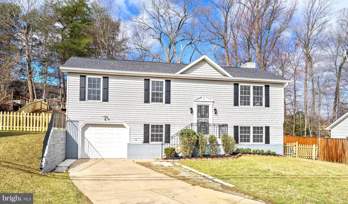 Clinton, MD 20735,8801 TEMPLE HILL RD