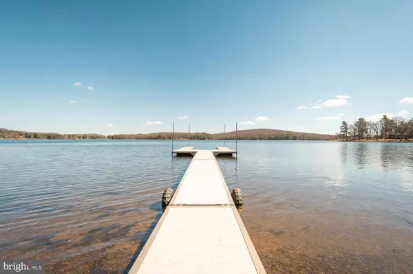 Oakland, MD 21550,228 PARADISE HTS