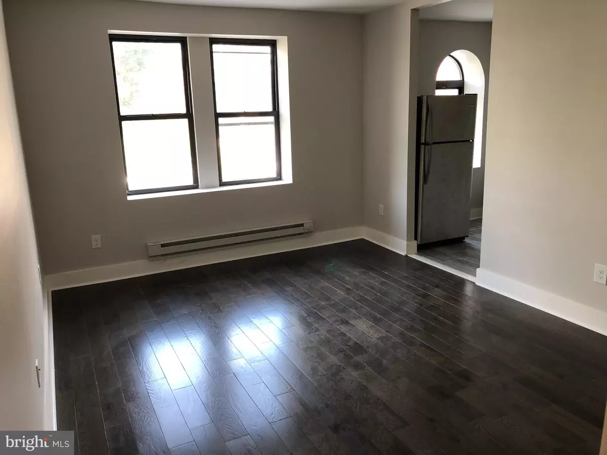 Philadelphia, PA 19141,5101-7 N 12TH ST #2A