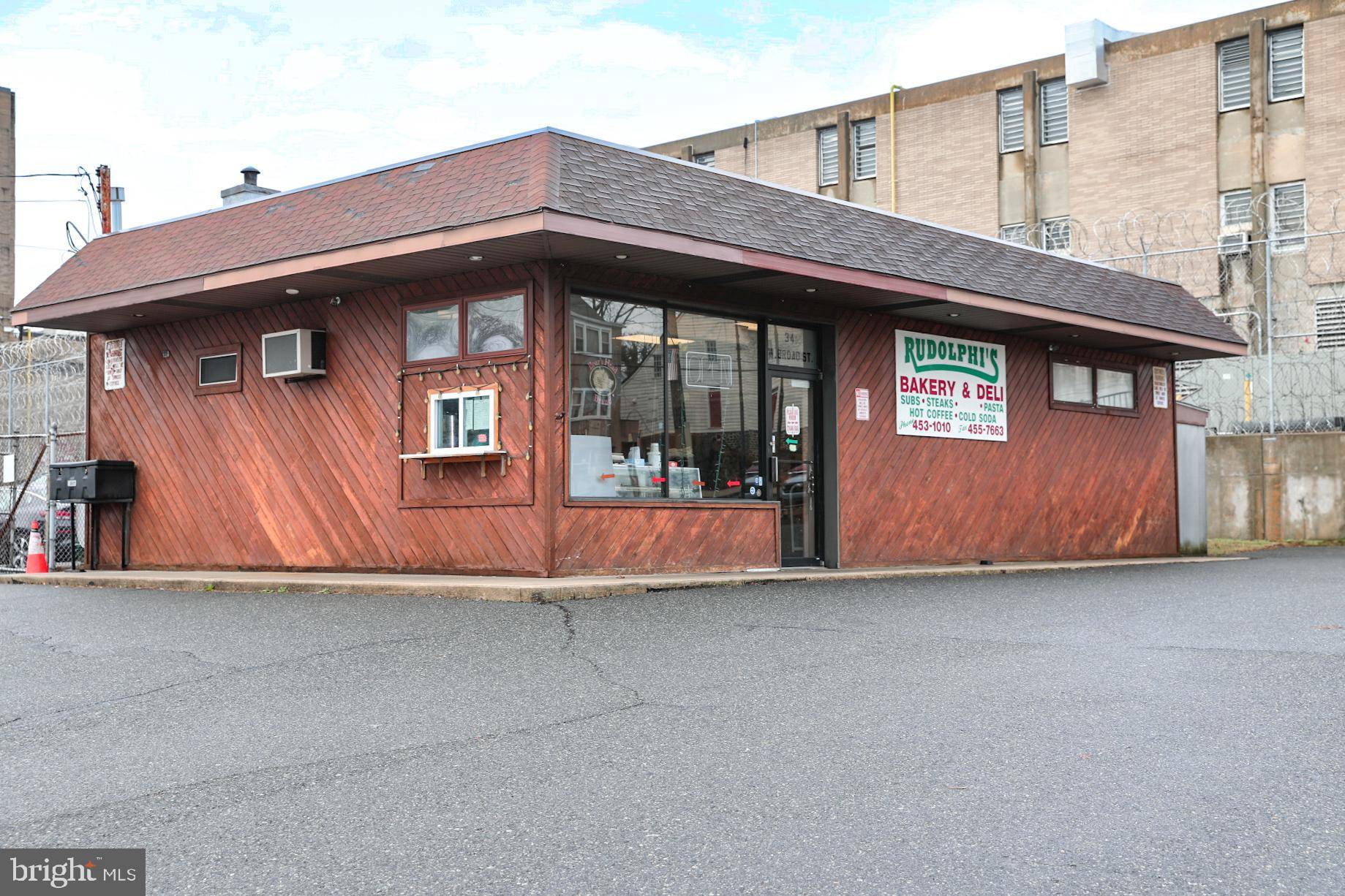 Bridgeton, NJ 08302,34 BROAD