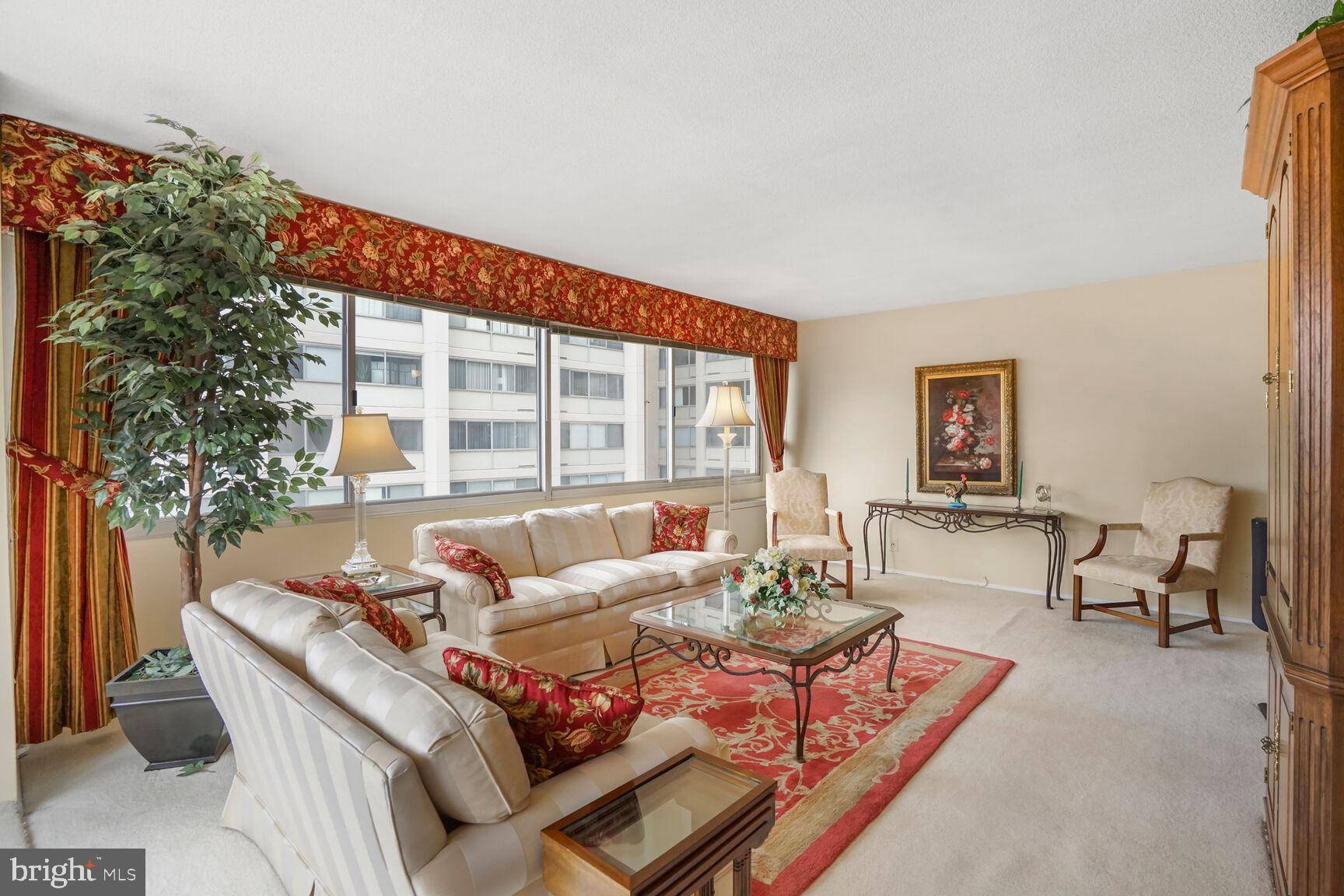 Chevy Chase, MD 20815,5500 FRIENDSHIP BLVD #1423N & 1424N