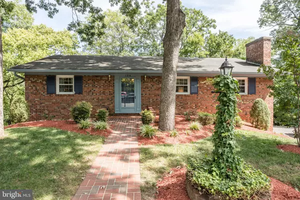 126 ARMSTRONG PL, Winchester, VA 22602