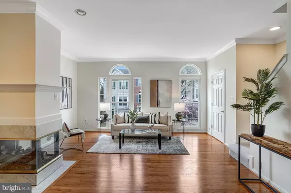 45608 IRON HORSE TER Sterling, VA 20166