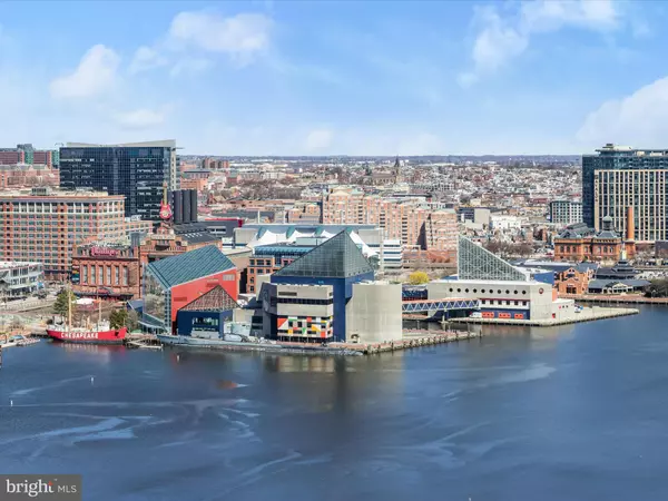 Baltimore, MD 21202,10 E LEE ST #2206