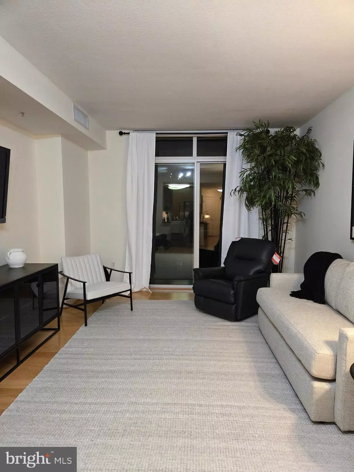 National Harbor, MD 20745,155 POTOMAC #710