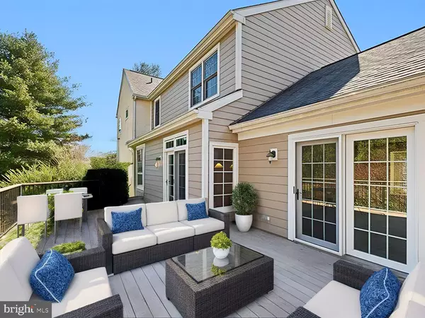 581 S CREEK RD West Chester, PA 19382