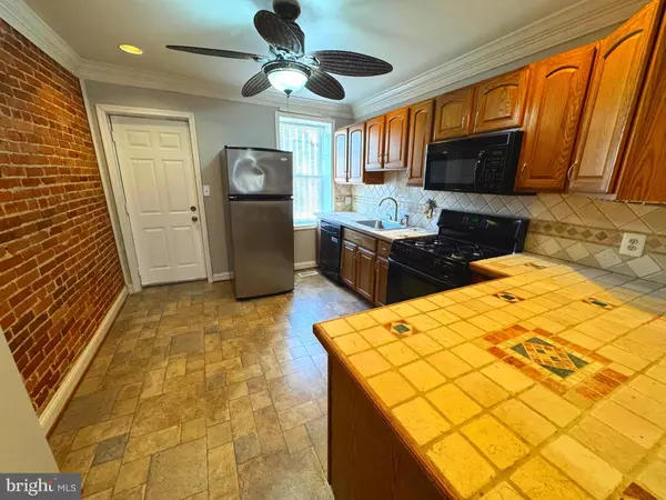 Baltimore, MD 21223,1303 W CROSS ST W