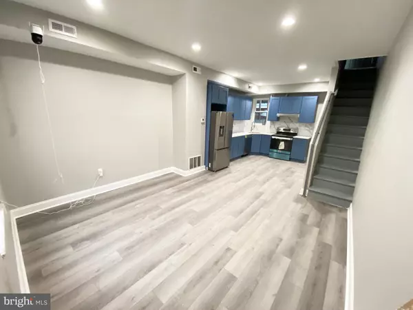 Philadelphia, PA 19140,236 W ATLANTIC ST