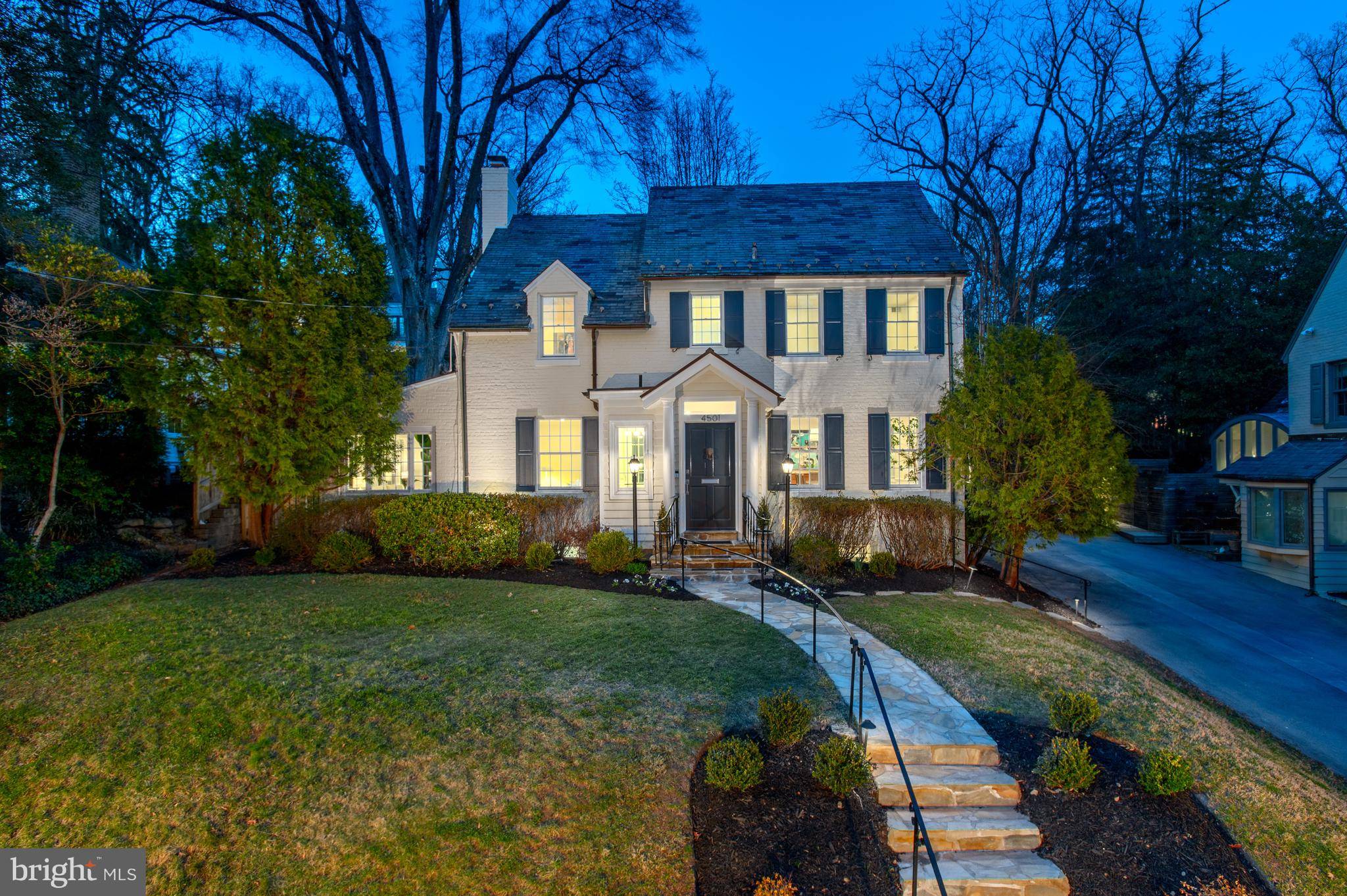 4501 DEXTER ST NW, Washington, DC 20007