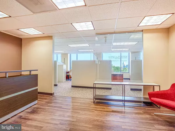 Vienna, VA 22182,8150 LEESBURG PIKE #620