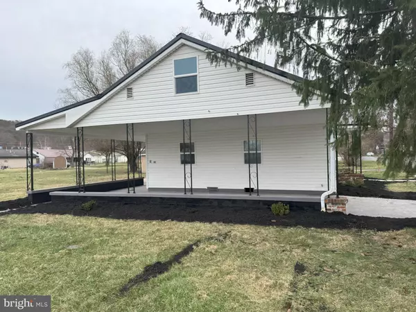 Moorefield, WV 26836,226 CHIPLEY LN