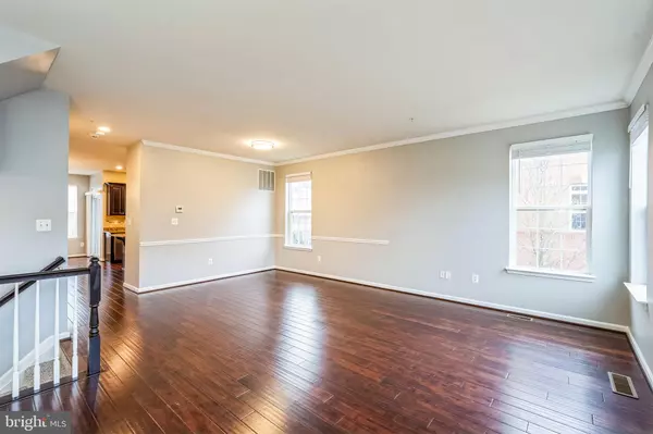 White Plains, MD 20695,11351 SANDESTIN PL