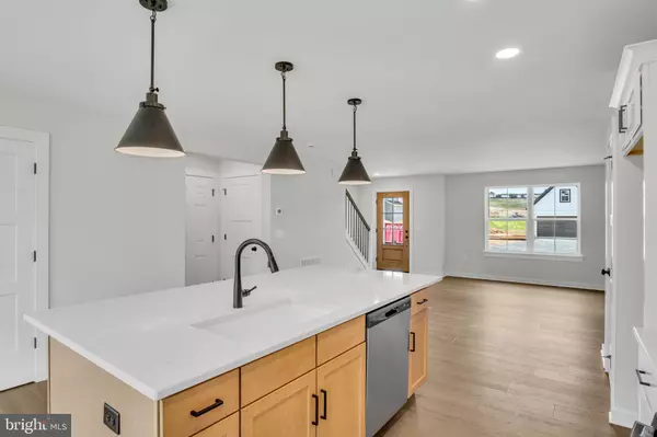 Mechanicsburg, PA 17055,2257 S AUTUMN CHASE DR