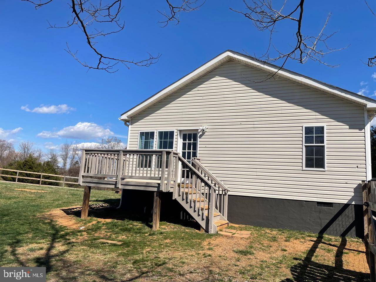 Jeffersonton, VA 22724,18393 GASKINS LN