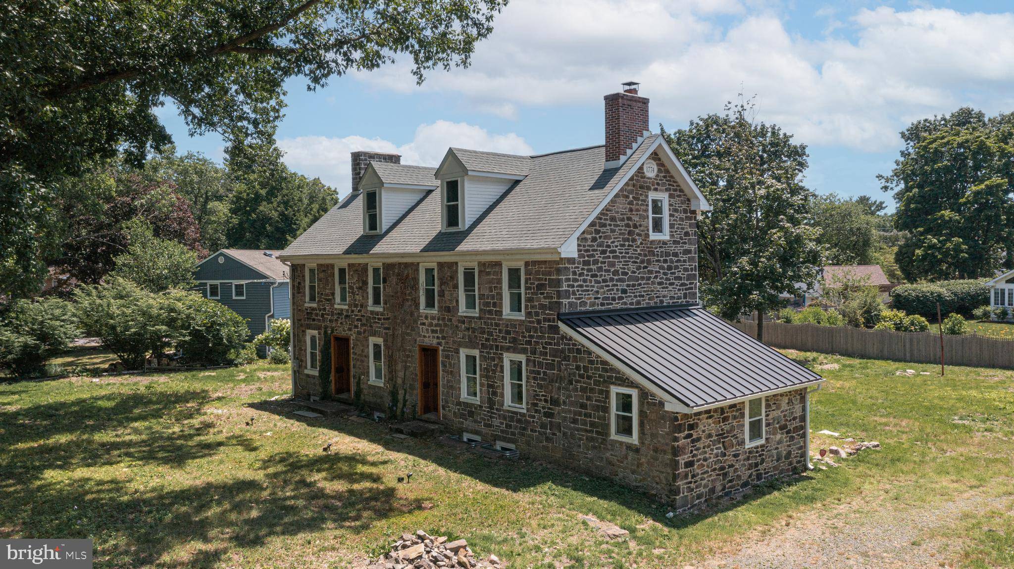857 RIVER RD, Yardley, PA 19067
