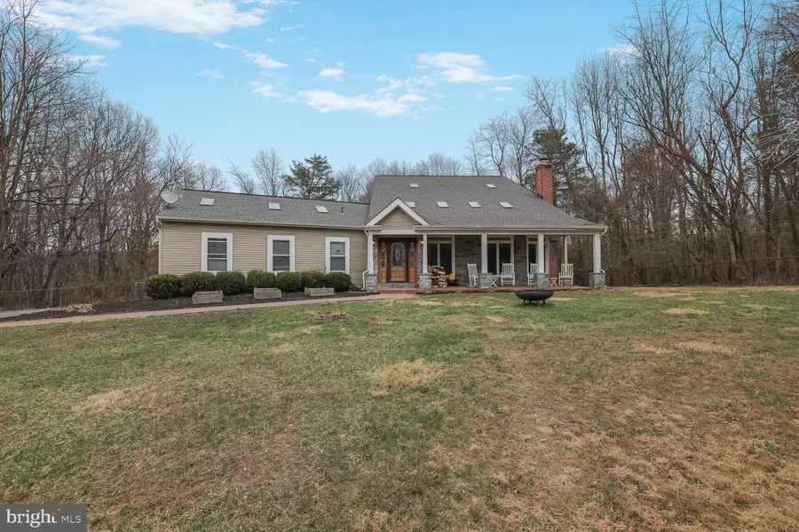 6231 WOODVILLE, Mount Airy, MD 21771