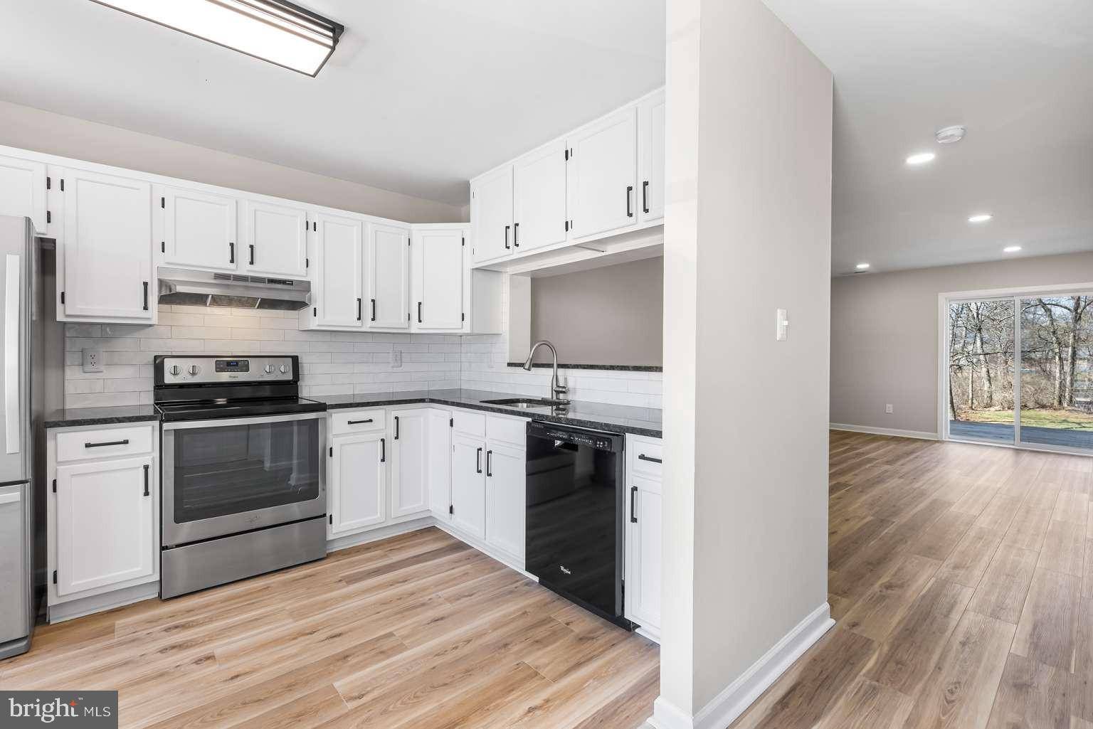 Quakertown, PA 18951,42 BEAVER RUN DR