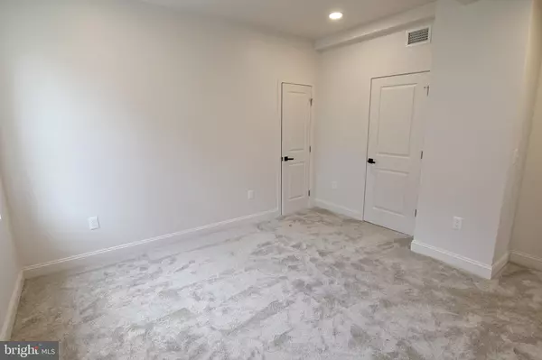 Lansdale, PA 19446,32 E BLAINE ST