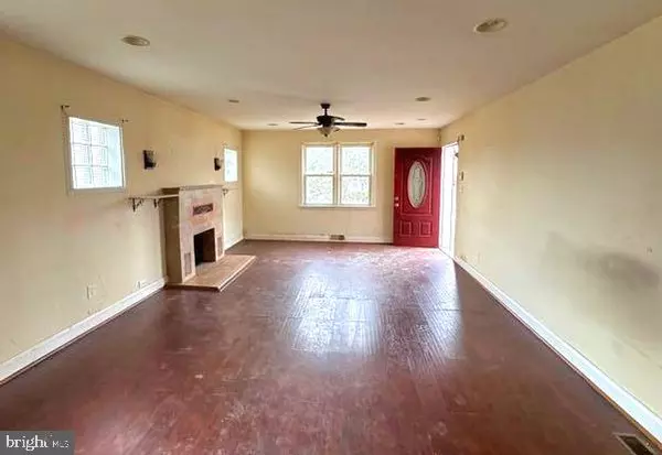 Baltimore, MD 21214,5409 HILLBURN AVE