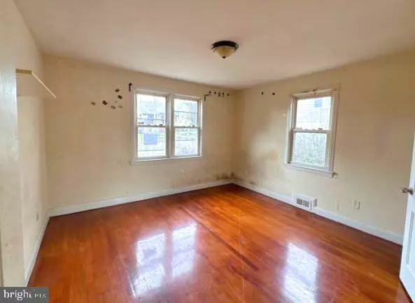 Baltimore, MD 21214,5409 HILLBURN AVE