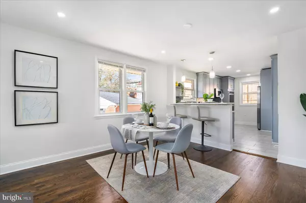 2804 CHENOAK AVE Baltimore, MD 21234