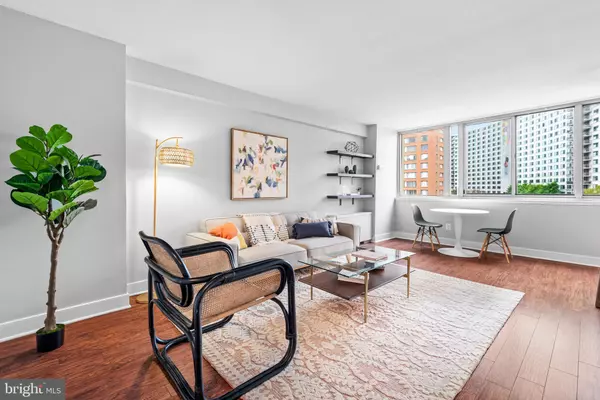 1220 BLAIR MILL RD #304,  Silver Spring,  MD 20910