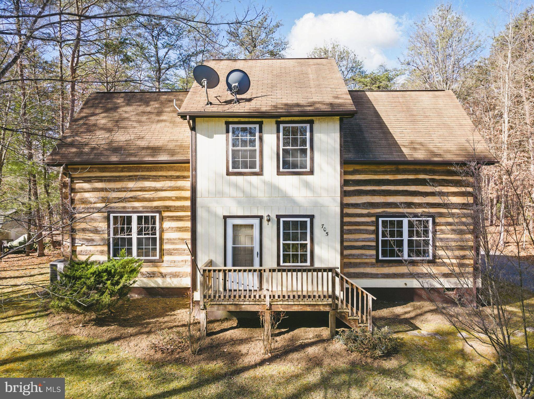 Basye, VA 22810,705 BEAUREGARD DR