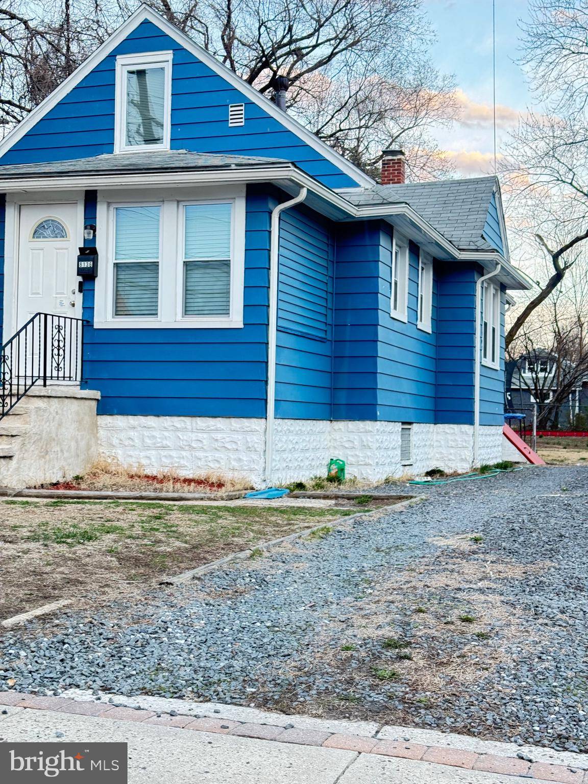 Pennsauken, NJ 08110,8136 RIVER RD