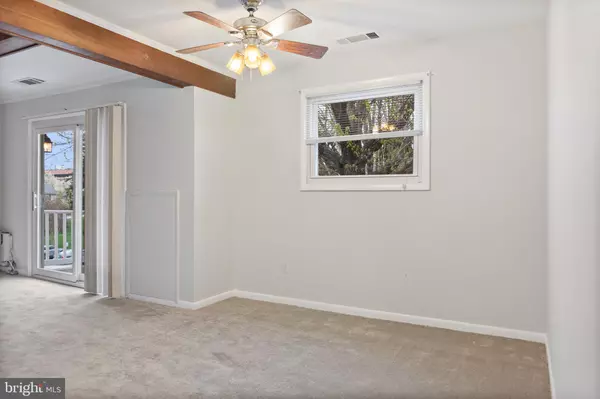 Cockeysville, MD 21030,5 WARREN LODGE CT #2-A