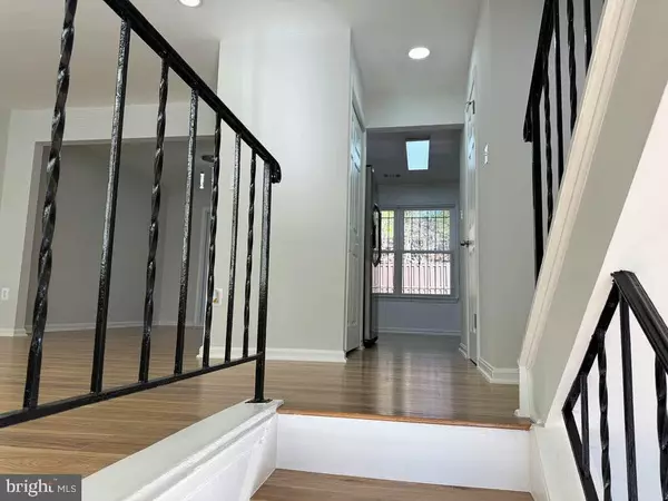 District Heights, MD 20747,1726 FOREST PARK DR