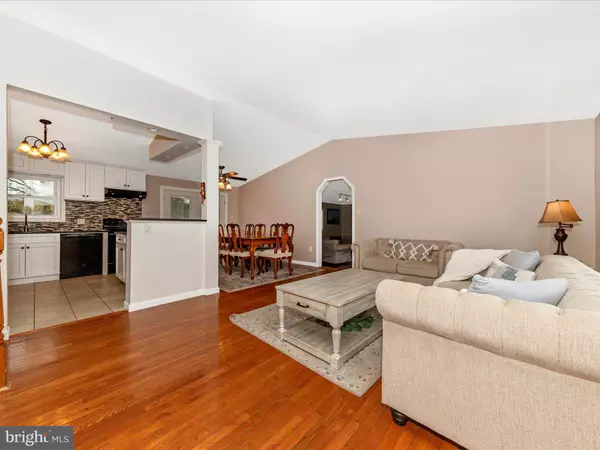 Poolesville, MD 20837,19005 DOWDEN CIR