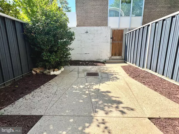 Washington, DC 20024,1352 4TH ST SW