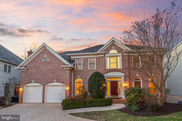 8158 SILVERBERRY WAY,  Vienna,  VA 22182