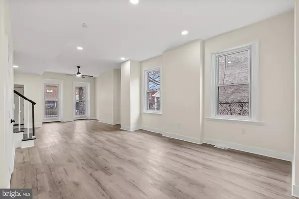 Philadelphia, PA 19131,5433 STEWART ST